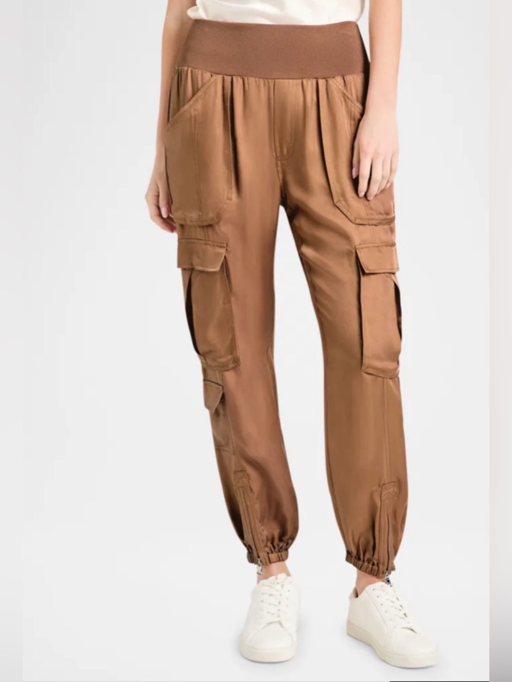 Cinq a Sept  Raven Cargo Pants joggers light brown satin sz L